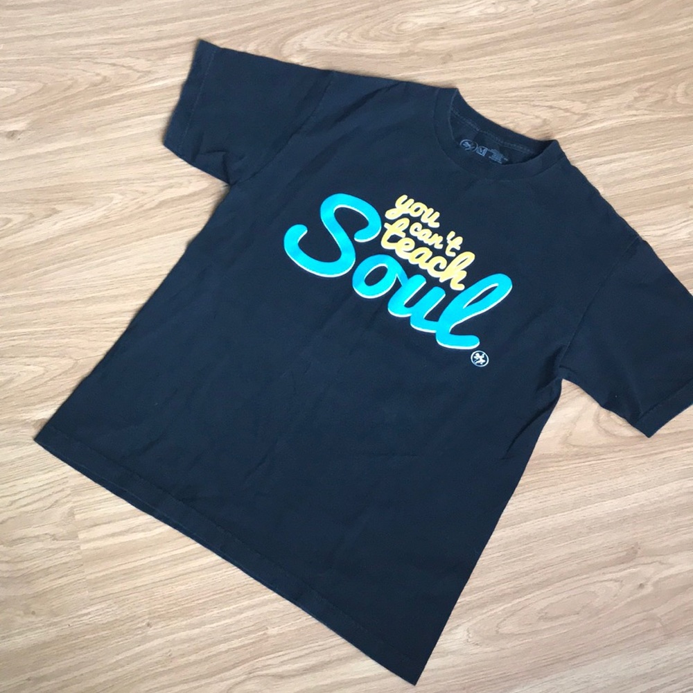 TaglishTees.com Men's black shirt size Medium